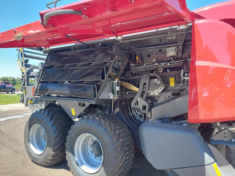 Hay & Forage  Massey/Hesston LB2234 Square Baler Photo